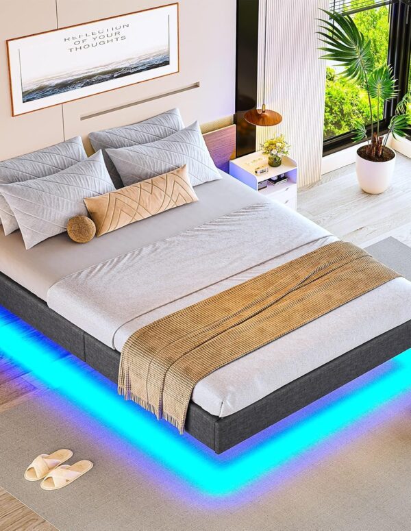 Einzelbett mit Lattenrost und LED-Beleuchtung