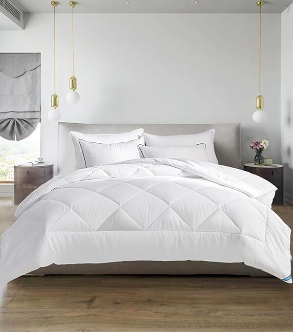 Ganzjahres Bettdecke 200x200 cm Mikrofaser Steppdecke