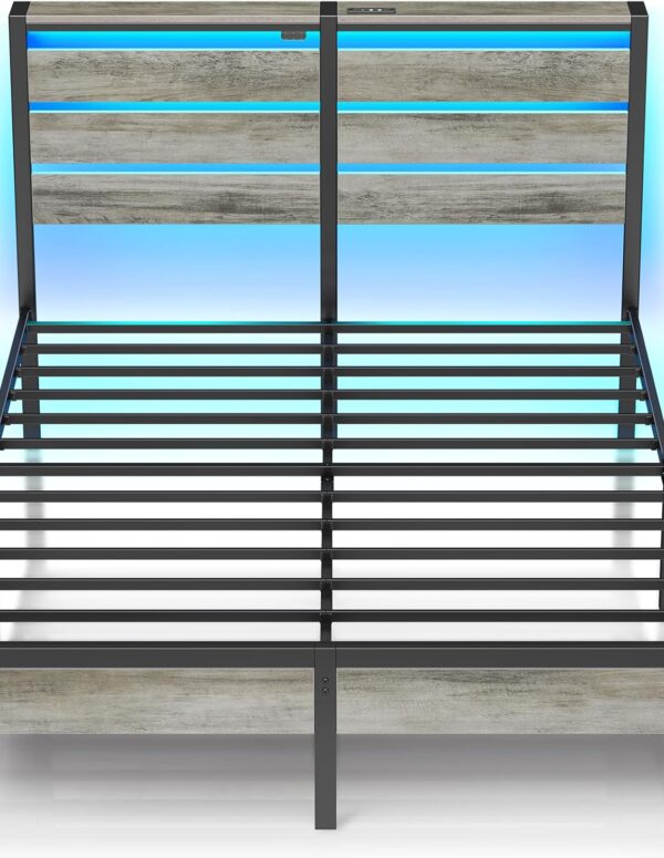 LED Bett 140x200 cm Metall USB Kopfteil Stauraum