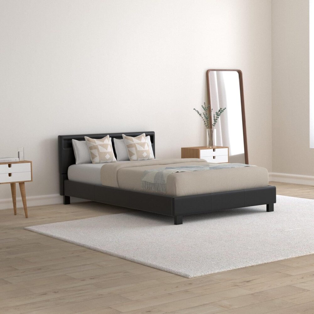 Bett 120x200 cm Polster LED Lattenrost Kunstleder – Bild 2
